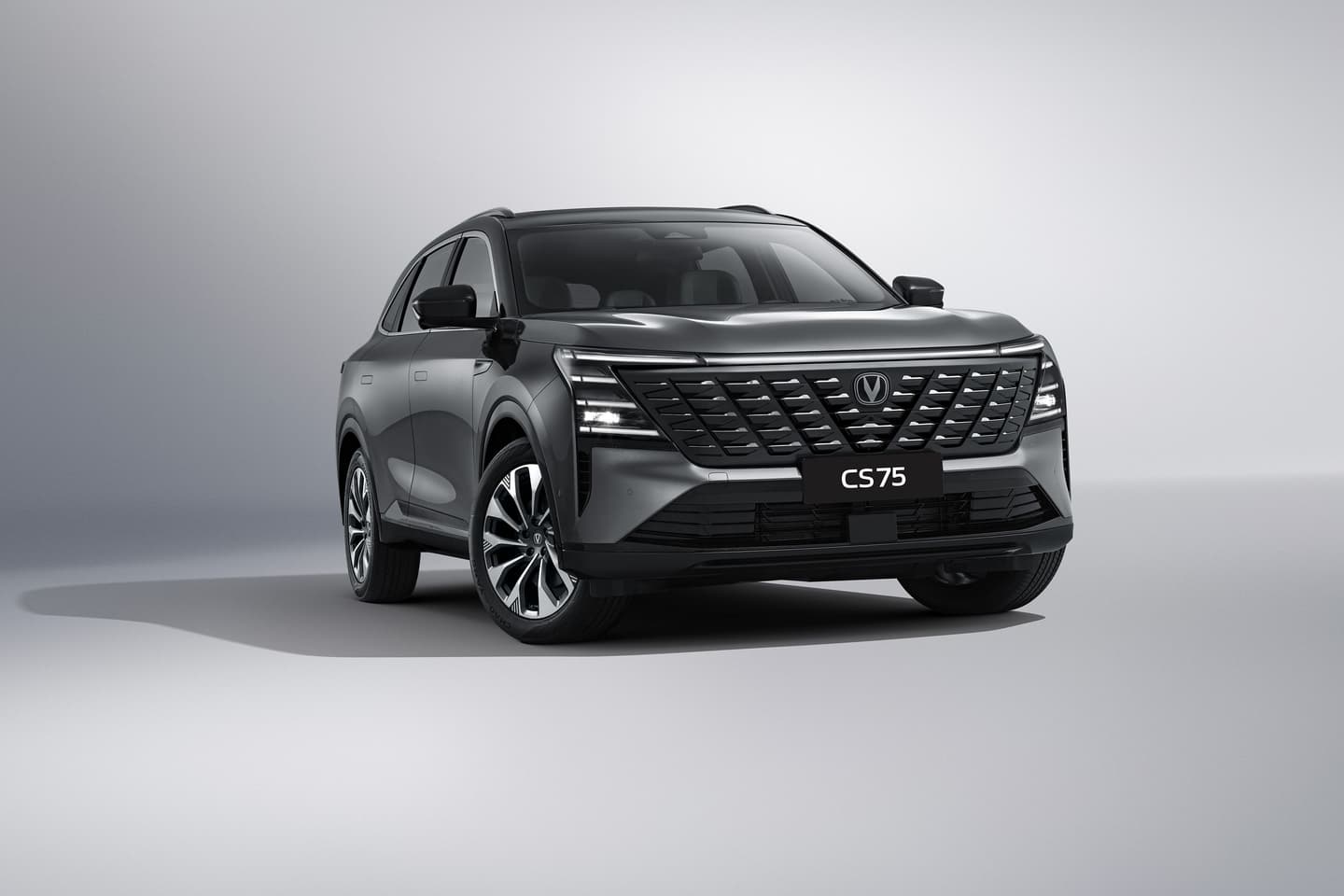 CAOA CHANGAN CS75