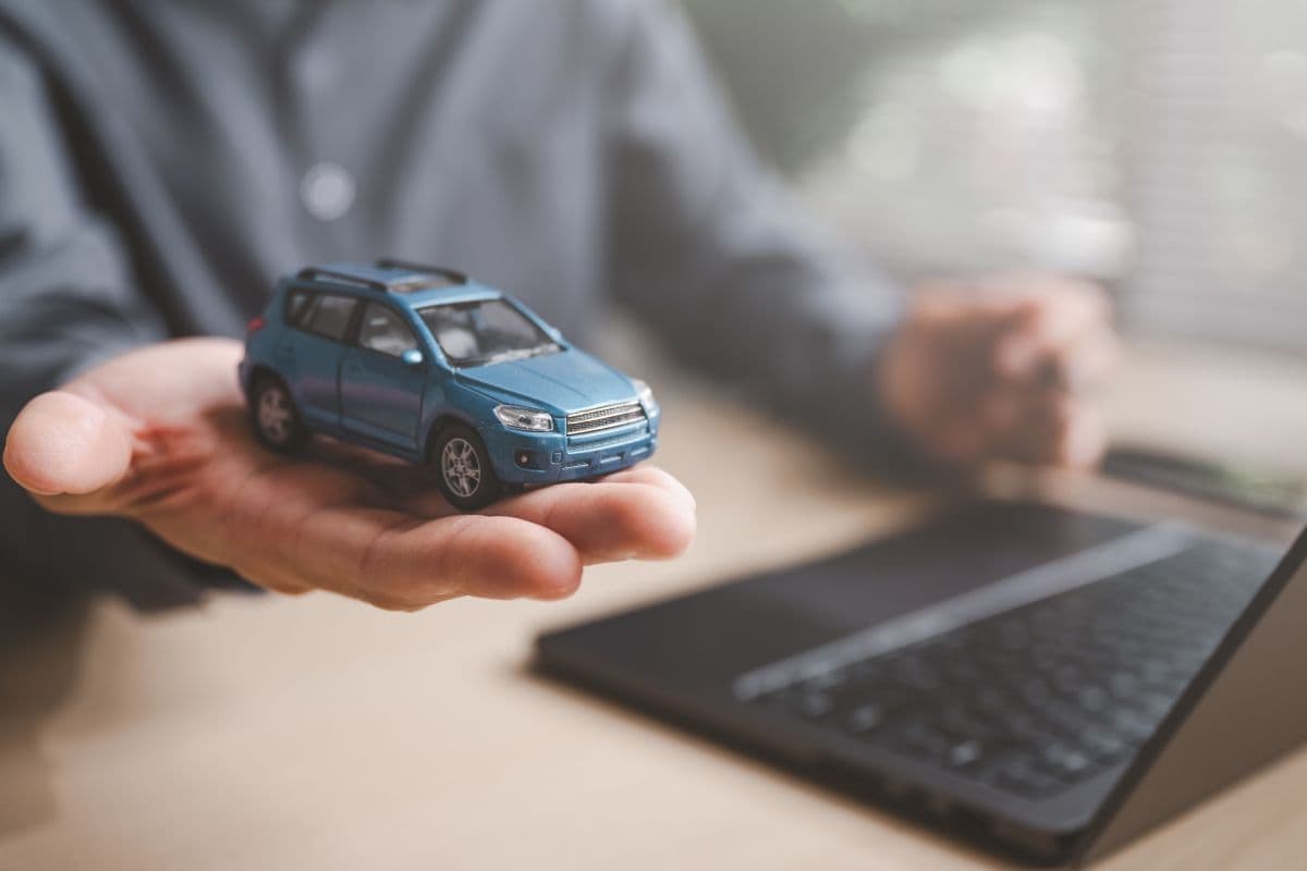 Quando consultar Detran, Senatran e Sefaz ao comprar um carro zero km?