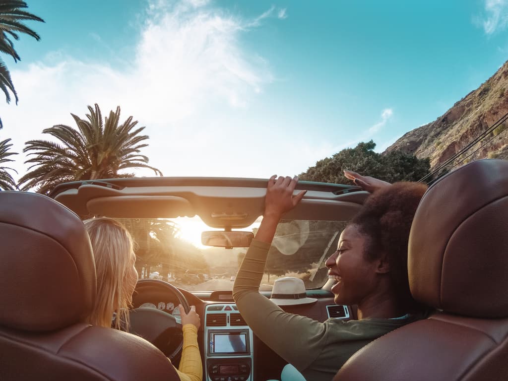 Road trips pelo Brasil e pelo mundo: destinos icônicos para quem ama dirigir