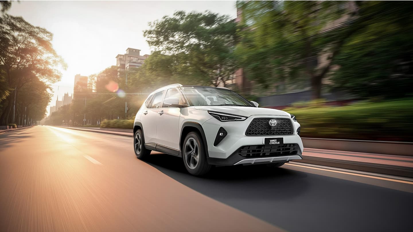 TOYOTA YARIS CROSS XR 