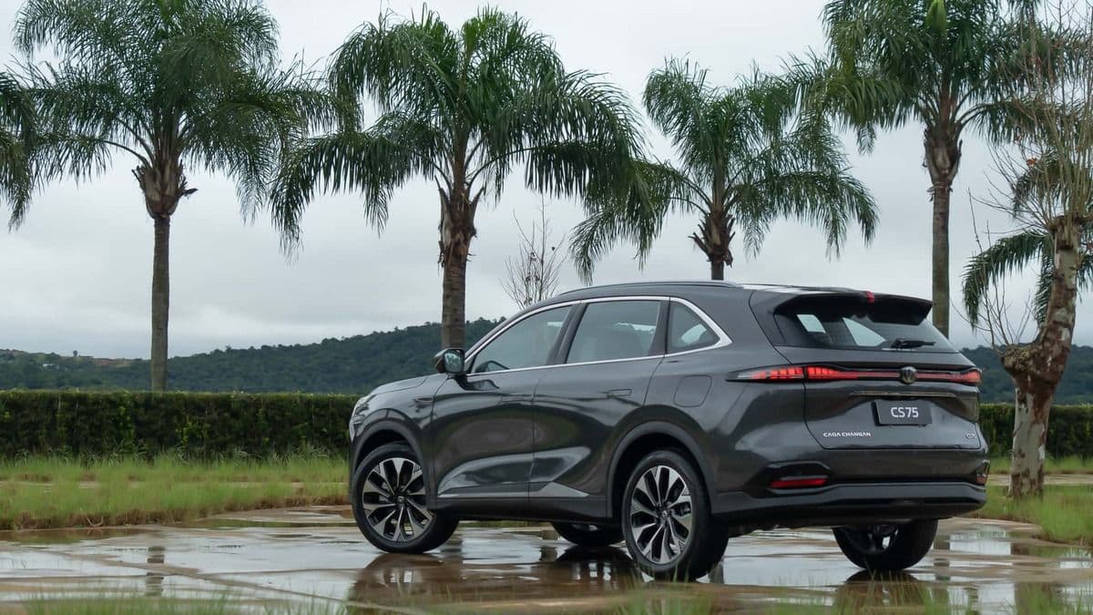 O que você precisa saber antes de comprar o CAOA Changan CS75?