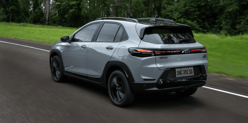 O novo Chevrolet Sonic vale a pena pelo preço? Veja o que o SUV entrega