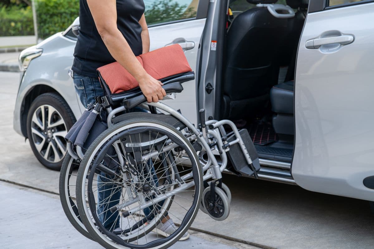 Lei do crédito de R$ 30 bi para motoristas inclui adaptação PCD