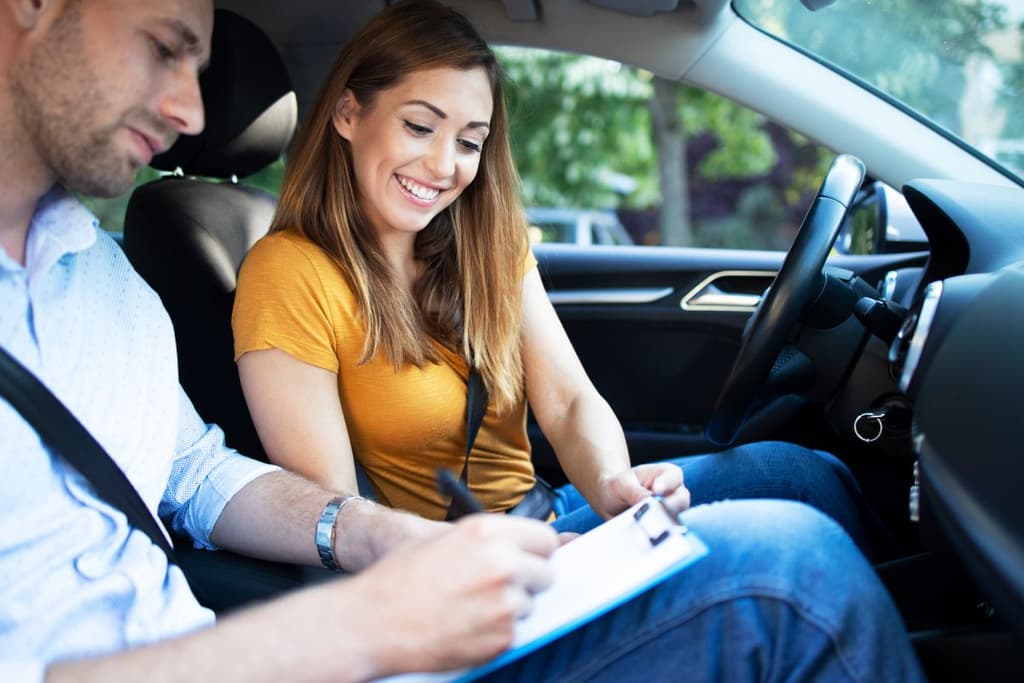 Afinal, como escolher seguro de carro para um veículo zero km?