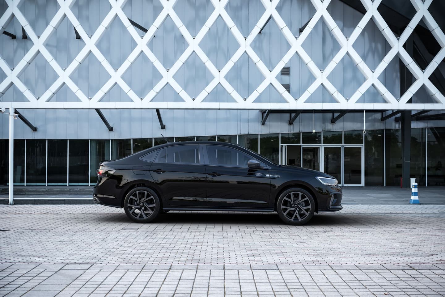 Volkswagen VOLKSWAGEN VIRTUS SENSE 1.0 TSI  2025/2026