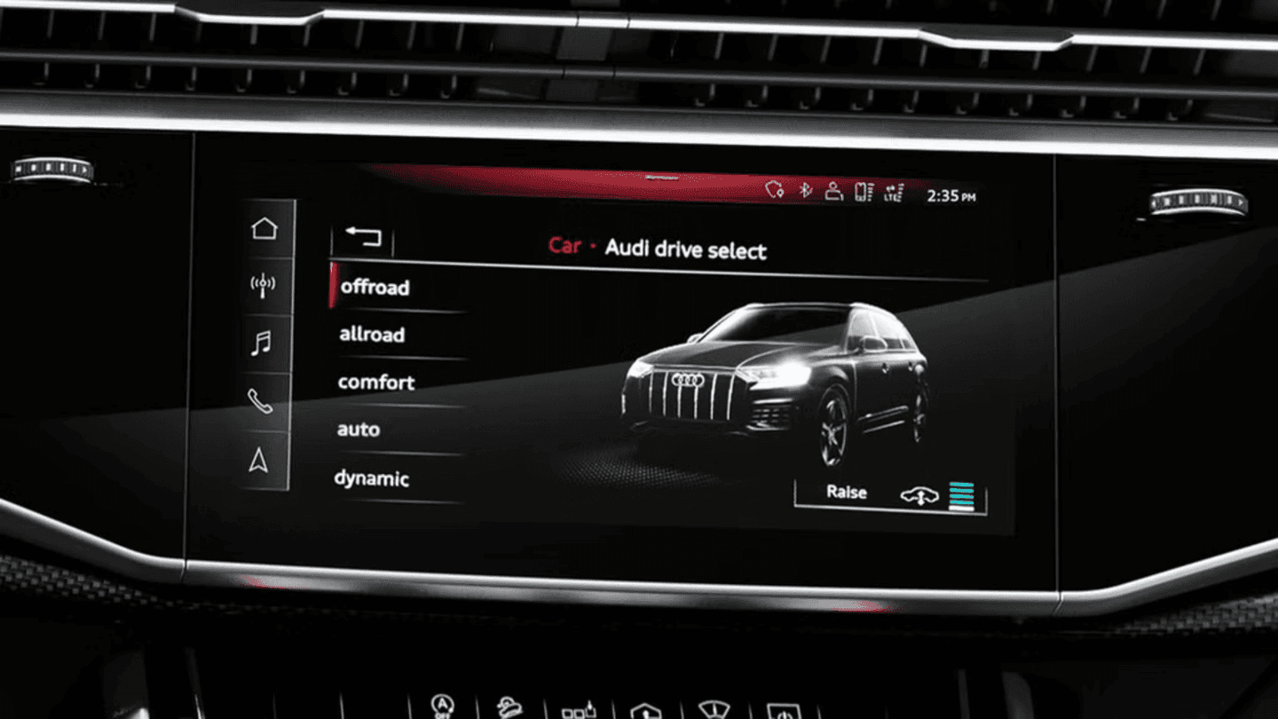 Audi Q8 PERFORMANCE BLACK - imagem 5