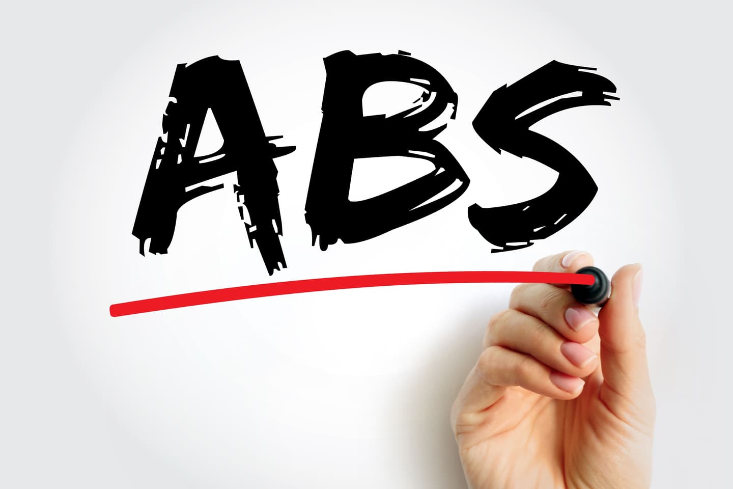 ABS, CVT, TSI e mais: o que significam as siglas mais comuns dos carros