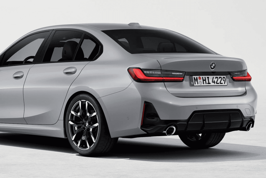 BMW 320i M SPORT 2.0