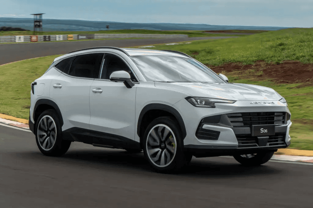 JETOUR S06 ADVANCE 1.5 PHEV