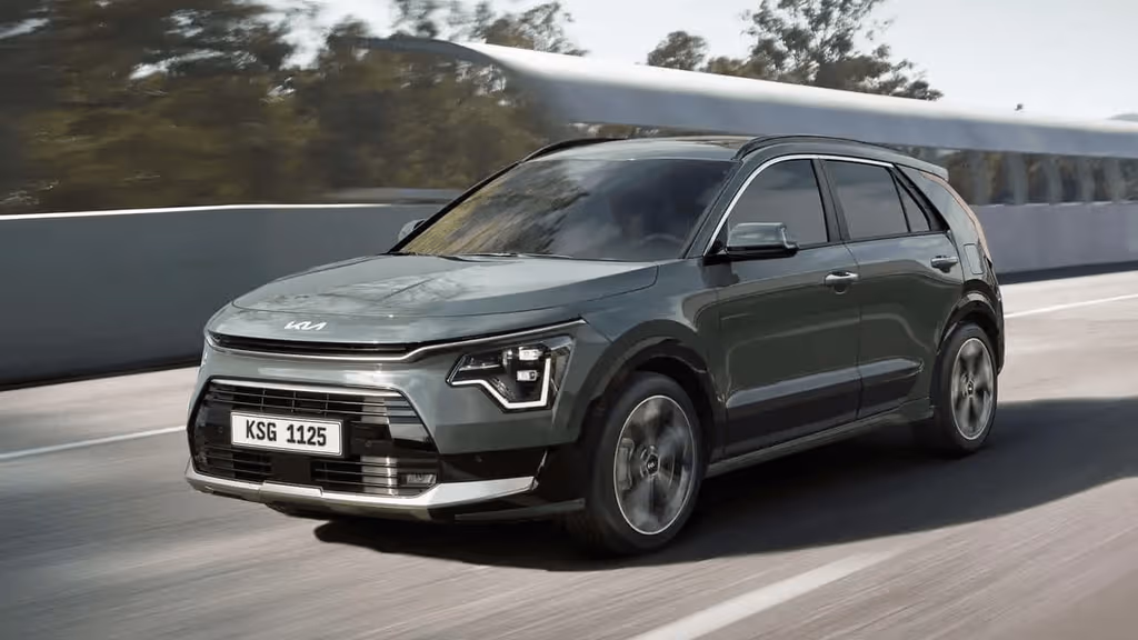 Com desconto de R$ 20 mil, Kia Niro 2026 vai ao ataque de Toyota e GWM