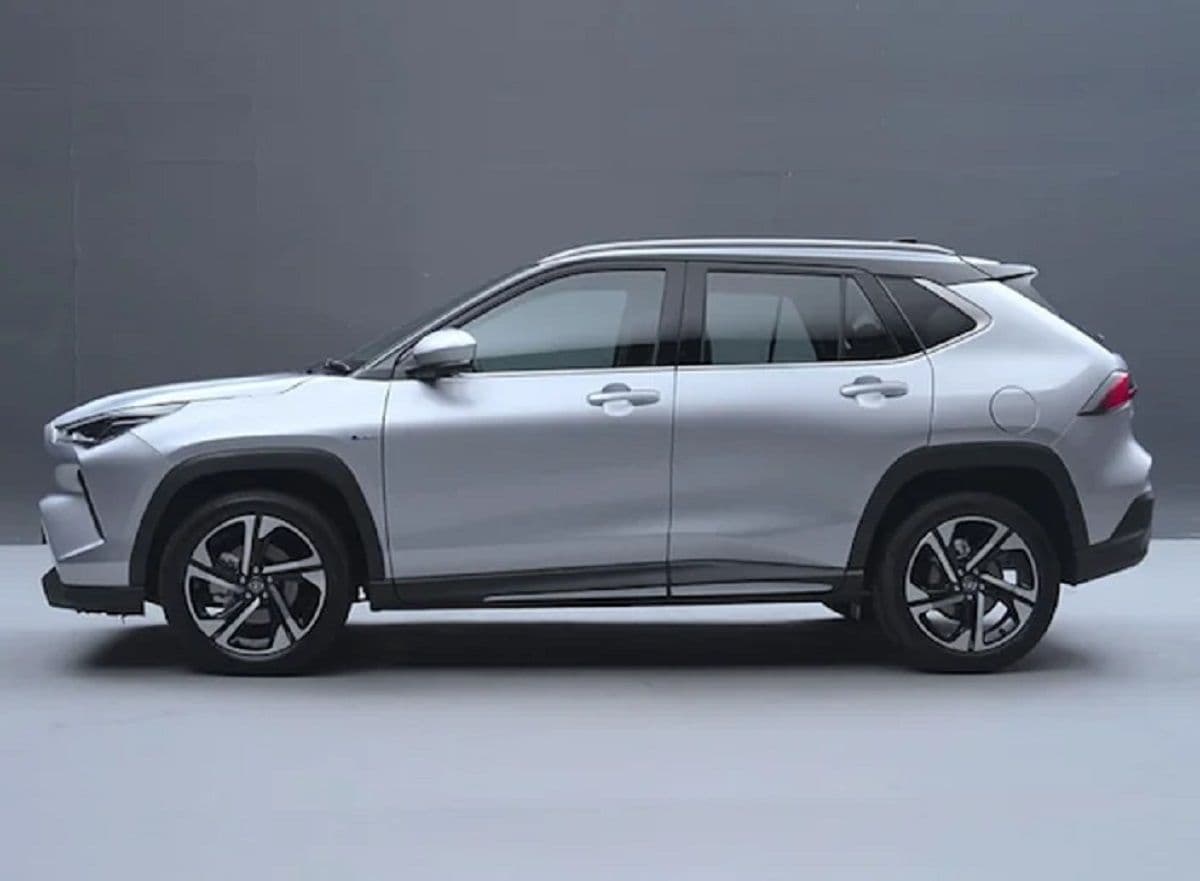 Alta procura pelo Toyota Yaris Cross híbrido: 60% do primeiro lote já vendido
